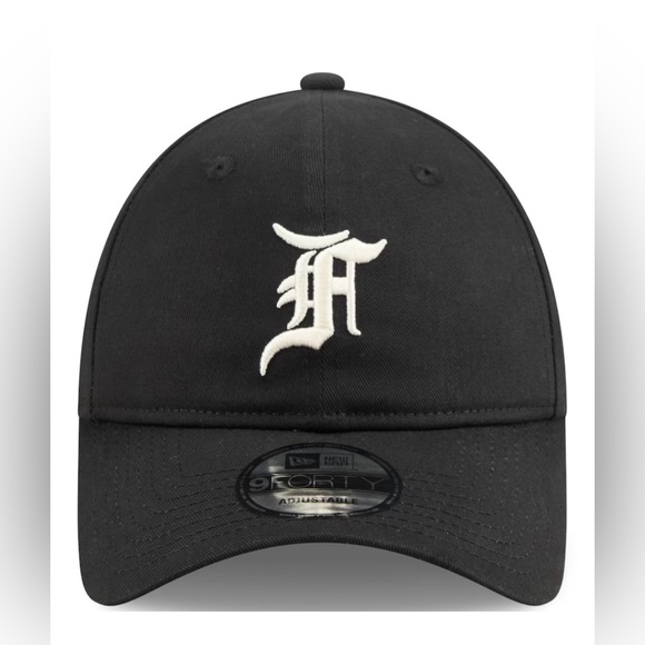 Fear of God Other - Men's Chicago White Sox New Era x Fear of God Black 9FORTY Adjustable Hat